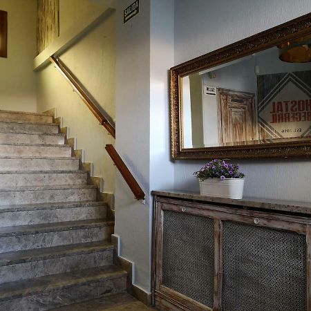 Hostal Becerril Becerril de la Sierra Ngoại thất bức ảnh